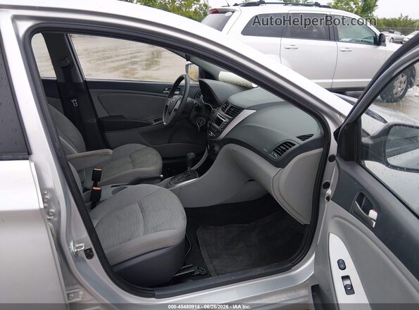 KMHCT4AE6GU980547 2016 HYUNDAI ACCENT Серый Вид салона спереди