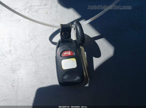 KMHCT4AE6HU308487 2017 HYUNDAI ACCENT Red Вид панелі приладів