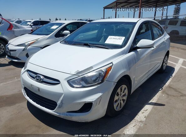 KMHCT4AE7GU043111 2016 HYUNDAI ACCENT White წინა მარცხენა ხედი სამი მეოთხედიდან