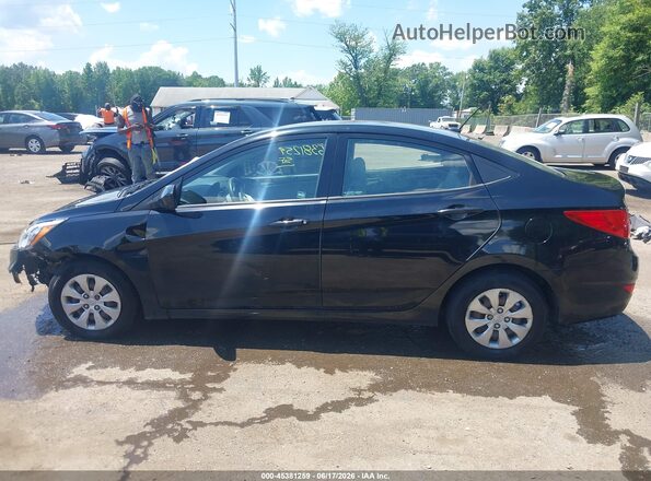 KMHCT4AE7HU321099 2017 HYUNDAI ACCENT Black 360 interior view