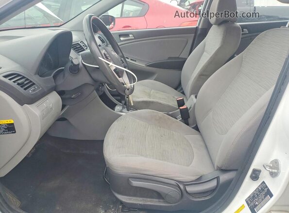 KMHCT4AE8GU048804 2016 HYUNDAI ACCENT White 