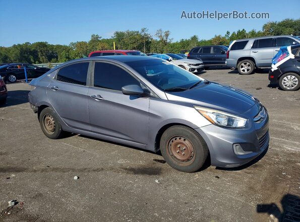 KMHCT4AE8HU269594 2017 HYUNDAI ACCENT Silver Передня права чверть