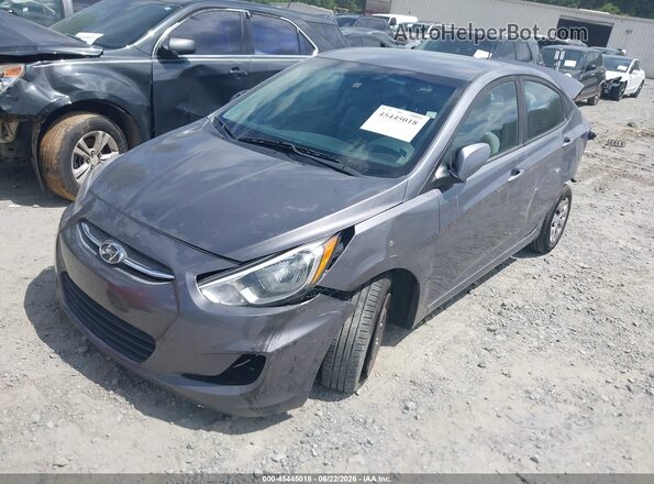 KMHCT4AE8HU315120 2017 HYUNDAI ACCENT Gray Vista tres cuartos delantera izquierda