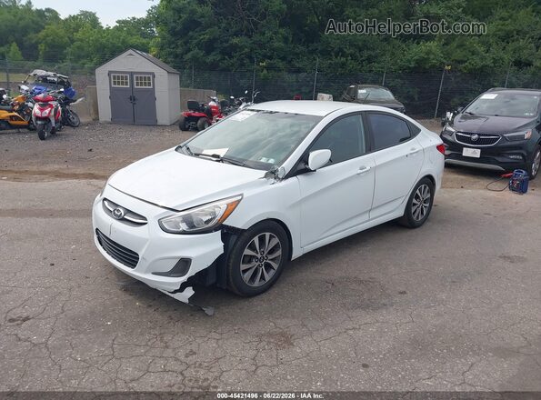 KMHCT4AE9HU334940 2017 HYUNDAI ACCENT White Front view