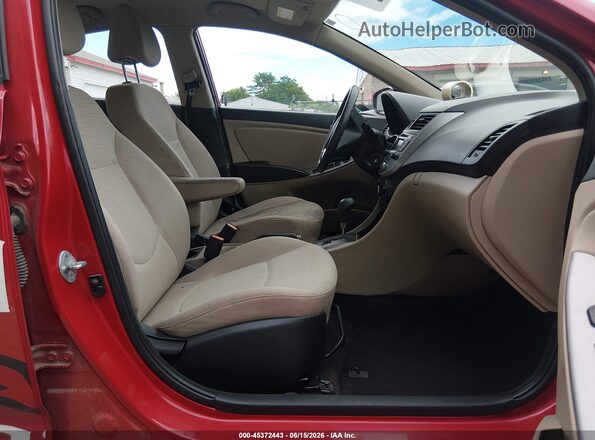 KMHCT4AEXGU986187 2016 HYUNDAI ACCENT Красный Вид салона спереди