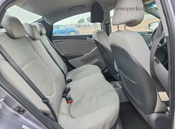 KMHCT4AEXGU989722 2016 HYUNDAI ACCENT Silver Հետևի նստատեղերի տեսք