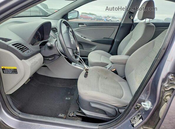 KMHCT4AEXGU989722 2016 HYUNDAI ACCENT Silver Սալոնի դիմացի տեսք