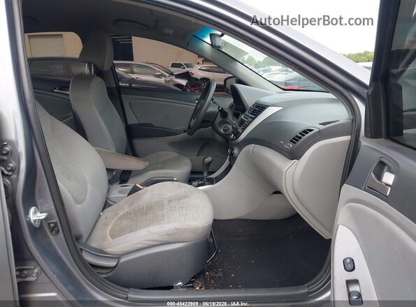 KMHCT4AEXHU235897 2017 HYUNDAI ACCENT Gray წინა სალონის ხედი
