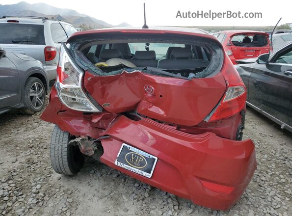 KMHCT5AE0HU344326 2017 HYUNDAI ACCENT Red უკანა ხედი