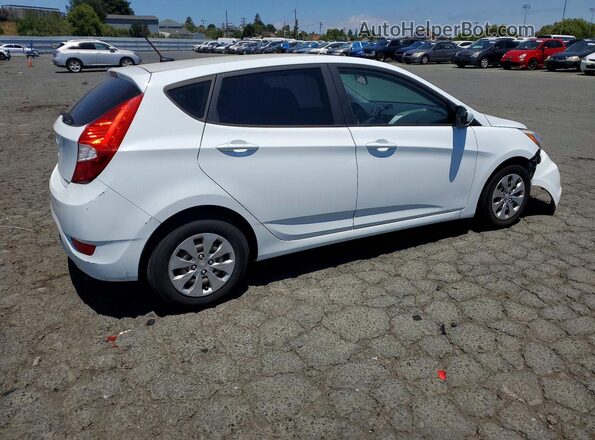 KMHCT5AE1GU242225 2016 HYUNDAI ACCENT White Trasero derecho