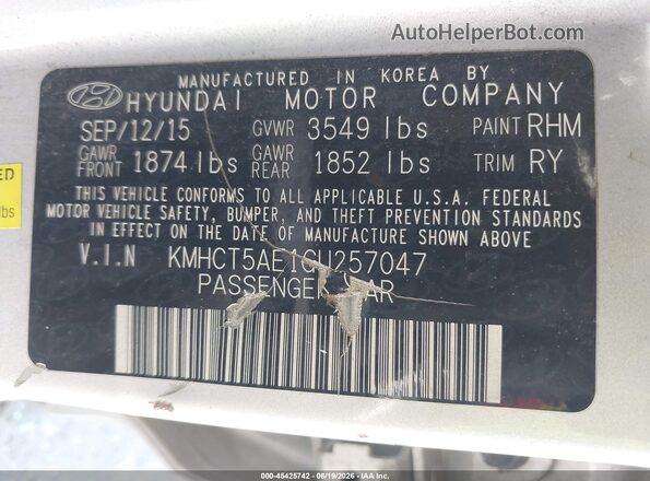 KMHCT5AE1GU257047 2016 HYUNDAI ACCENT Silver Շարժիչի բաժամունքի տեսք