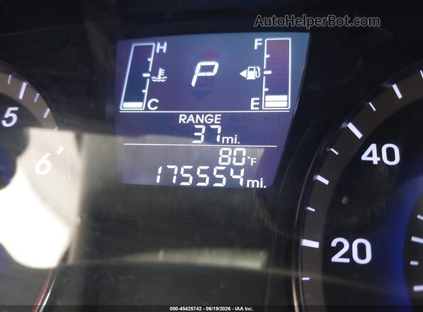 KMHCT5AE1GU257047 2016 HYUNDAI ACCENT Silver 