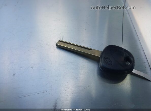 KMHCT5AE1GU257047 2016 HYUNDAI ACCENT Silver Առջևի վահանակի տեսք