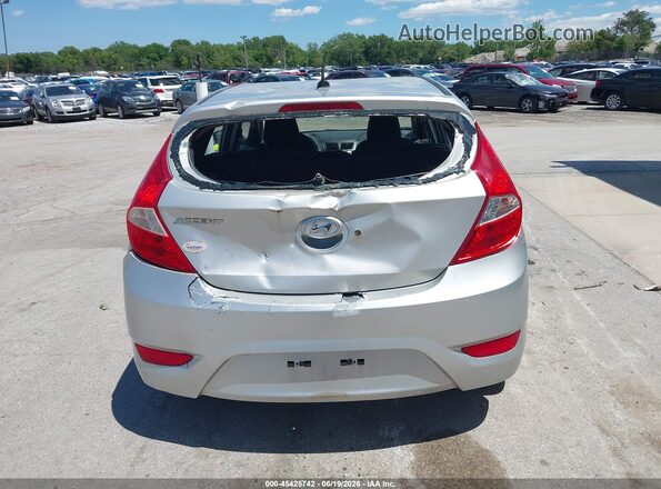 KMHCT5AE1GU257047 2016 HYUNDAI ACCENT Silver 