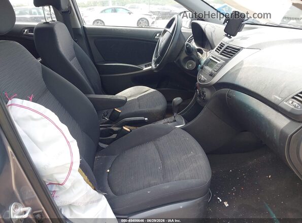 KMHCT5AE2HU319217 2017 HYUNDAI ACCENT Gray Vista interior delantera