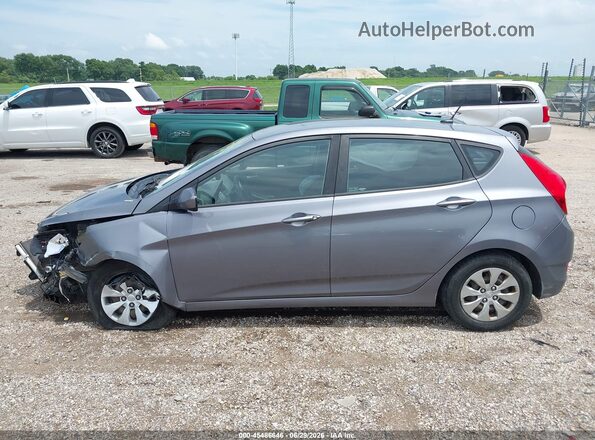 KMHCT5AE2HU319217 2017 HYUNDAI ACCENT Gray 