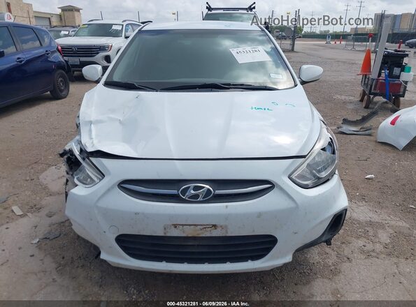 KMHCT5AE2HU324952 2017 HYUNDAI ACCENT White Սալոնի հետևի տեսք