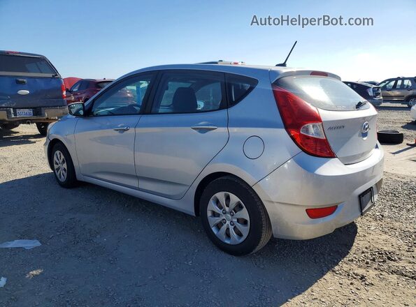 KMHCT5AE3GU288199 2016 HYUNDAI ACCENT Серебряный 