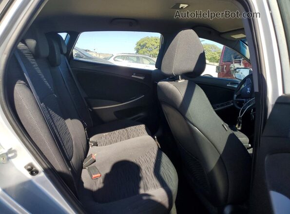 KMHCT5AE3GU288199 2016 HYUNDAI ACCENT Серебряный 