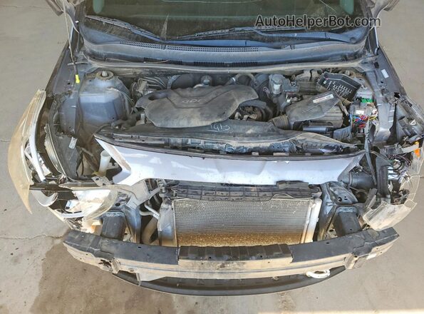 KMHCT5AE3HU318030 2017 HYUNDAI ACCENT Gray Rear interior view