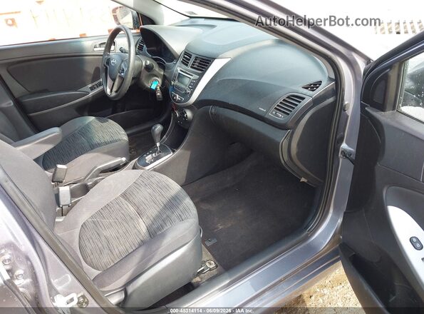KMHCT5AE3HU342411 2017 HYUNDAI ACCENT Gray Սալոնի դիմացի տեսք