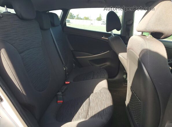KMHCT5AE4GU287109 2016 HYUNDAI ACCENT Silver 