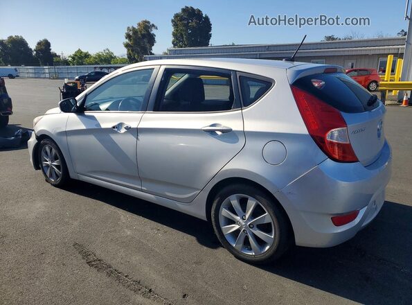 KMHCT5AE5GU258119 2016 HYUNDAI ACCENT Silver 