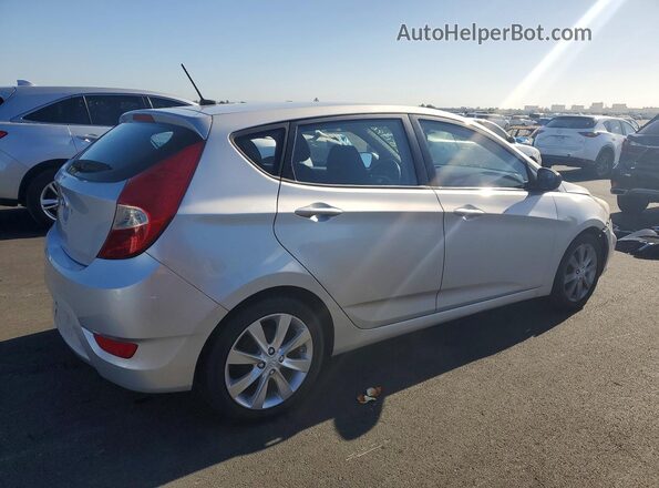 KMHCT5AE5GU258119 2016 HYUNDAI ACCENT Silver 