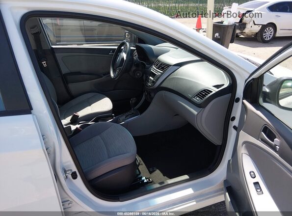 KMHCT5AE5GU287720 2016 HYUNDAI ACCENT White Vista interior delantera