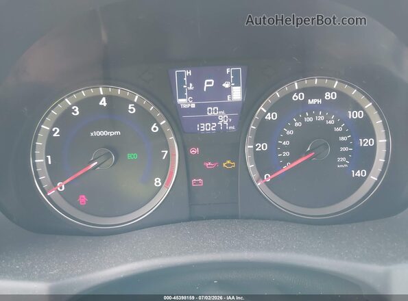 KMHCT5AE5GU287720 2016 HYUNDAI ACCENT White Vista de los asientos traseros