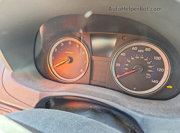 KMHCT5AE5HU325481 2017 HYUNDAI ACCENT Blue Instrument cluster view