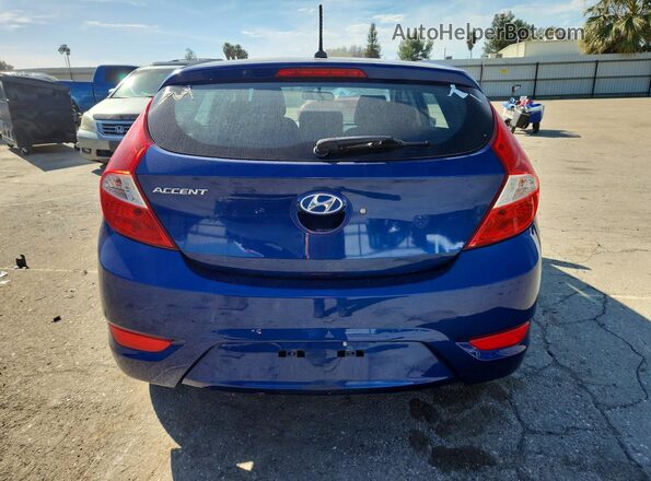 KMHCT5AE5HU325481 2017 HYUNDAI ACCENT Blue Rear view
