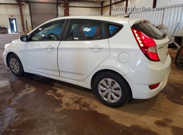 KMHCT5AE6GU252796 2016 HYUNDAI ACCENT White 