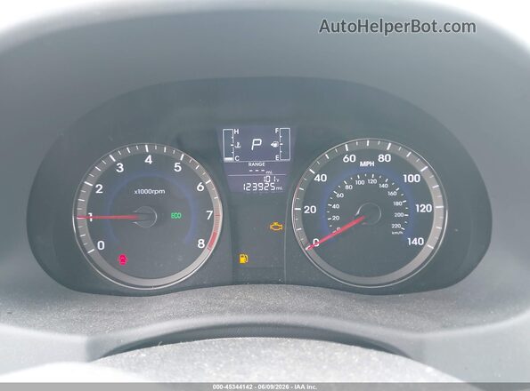 KMHCT5AE7GU248224 2016 HYUNDAI ACCENT White უკანა სავარძლების ხედი