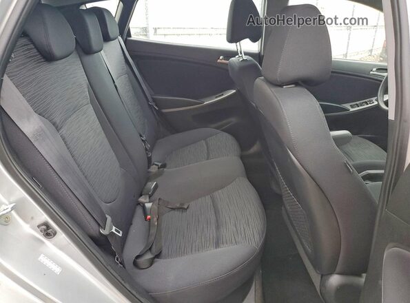 KMHCT5AE7GU274869 2016 HYUNDAI ACCENT Серебряный Вид задних сидений