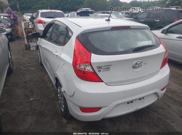 KMHCT5AE7HU365903 2017 HYUNDAI ACCENT Белый Задняя левая четверть