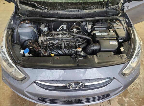 KMHCT5AE9HU343420 2017 HYUNDAI ACCENT Gray Widok wnętrza z tyłu