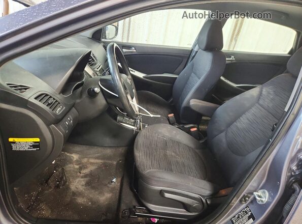 KMHCT5AE9HU343420 2017 HYUNDAI ACCENT Gray Widok wnętrza z przodu