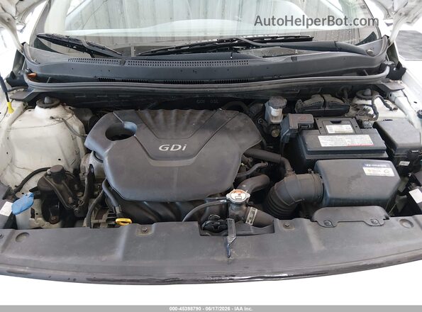 KMHCT5AEXGU278334 2016 HYUNDAI ACCENT White Widok z tyłu