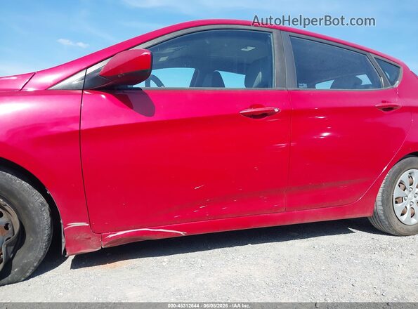 KMHCT5AEXGU295733 2016 HYUNDAI ACCENT Red Widok wnętrza z tyłu