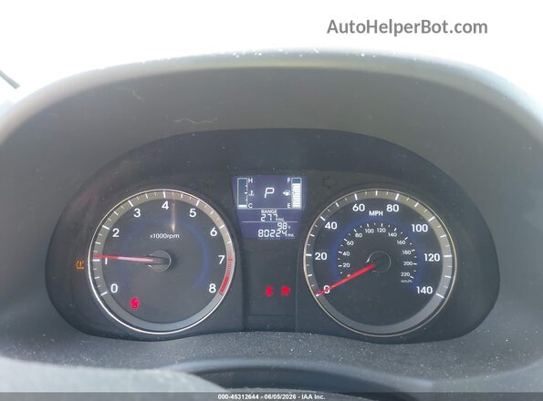 KMHCT5AEXGU295733 2016 HYUNDAI ACCENT Red Widok tylnych siedzeń