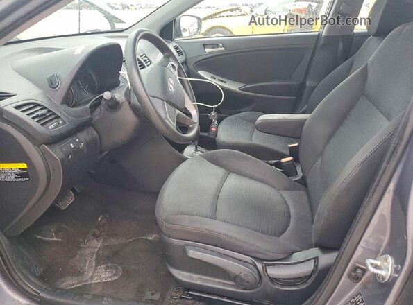 KMHCT5AEXHU335181 2017 HYUNDAI ACCENT Gray Front interior view