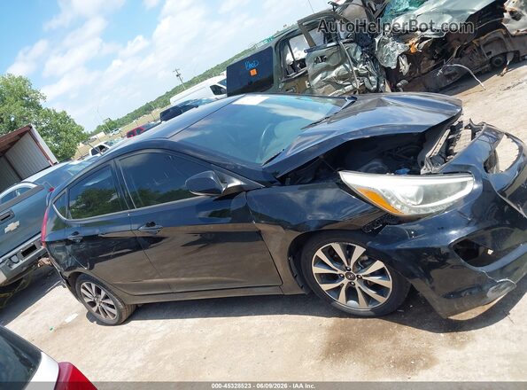 KMHCU5AE2HU354319 2017 HYUNDAI ACCENT Black Vista interior trasera