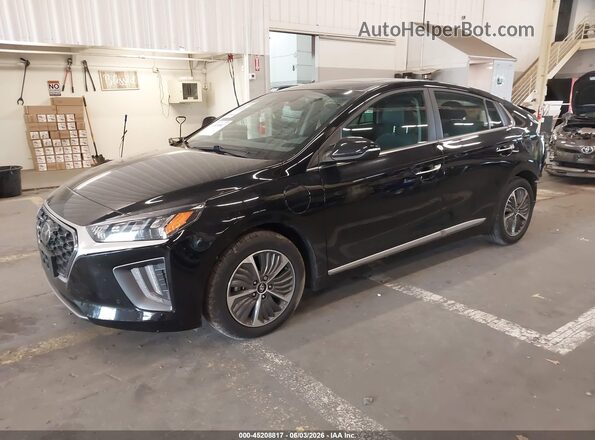 KMHCX5LD6MU252737 2021 HYUNDAI IONIQ PLUG-IN HYBRID Черный Передняя левая четверть