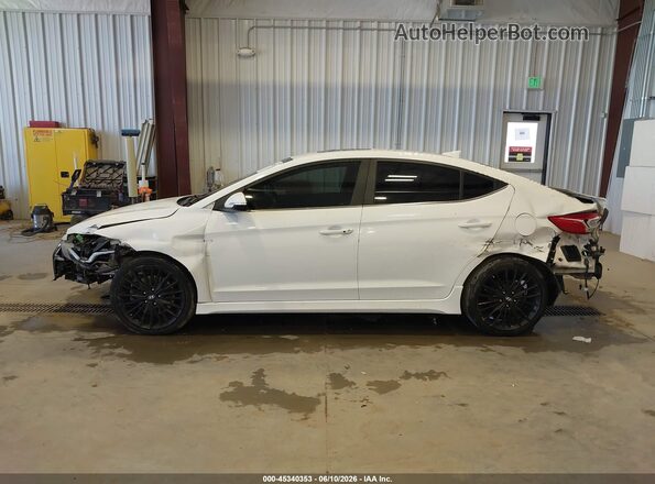 KMHD04LB1HU347777 2017 HYUNDAI ELANTRA Белый Панорамный вид салона 360°