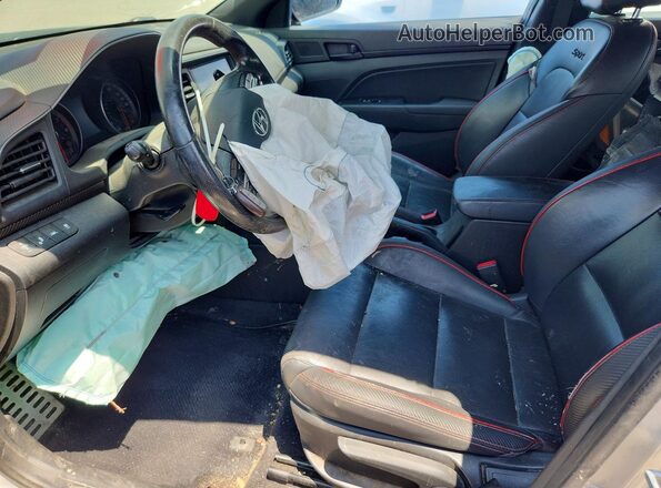 KMHD04LB2KU830007 2019 HYUNDAI ELANTRA Silver Սալոնի դիմացի տեսք