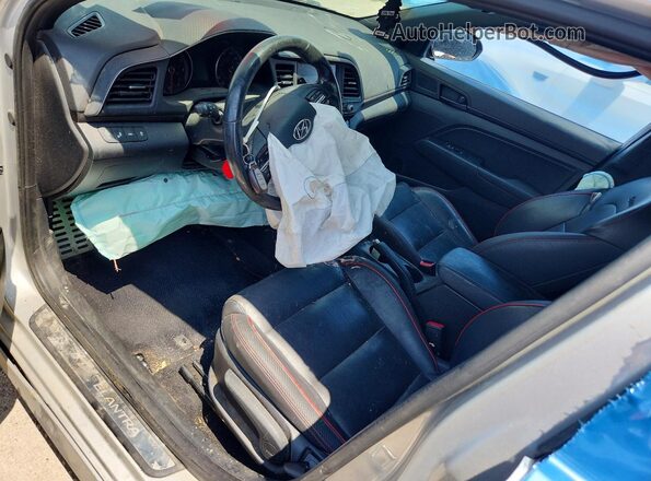 KMHD04LB2KU830007 2019 HYUNDAI ELANTRA Silver Առջևի վահանակի տեսք