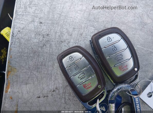 KMHD04LB3JU557349 2018 HYUNDAI ELANTRA Black Առջևի վահանակի տեսք