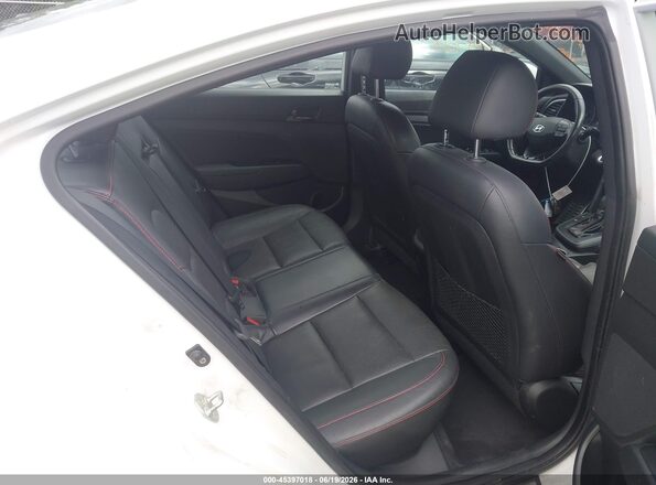 KMHD04LB5HU355591 2017 HYUNDAI ELANTRA White VIN կոդի պիտակի տեսք