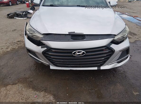 KMHD04LB6JU485286 2018 HYUNDAI ELANTRA Silver Vista del cuadro de instrumentos